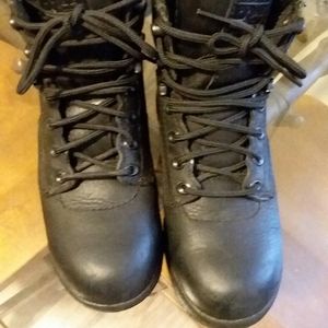 SOLD!!!Timberland Pro Women's Black Boots